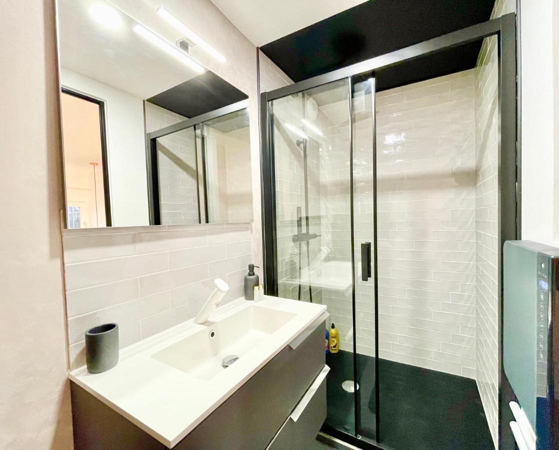 Le Rosacker - Proche Centre Ville Et Gare - Terrasse - Parking Gratuit 2 Places - 2 Chambres - 2 Salles De Bain - Netflix Кольмар Экстерьер фото